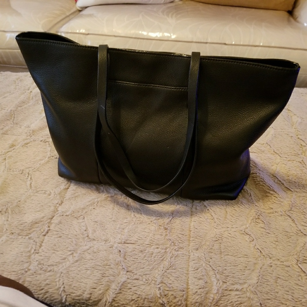 Black Calvin Klein leather tote bag - Picture 2 of 4
